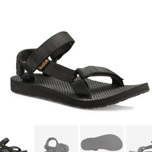 Teva sandals black